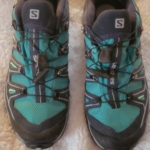 Salomon Women's Teal and Black Trail Running Shoes